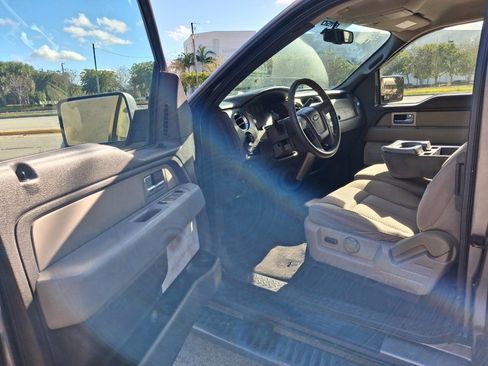 Used 2010 Ford F150 XLT image 10