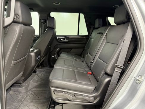 Used 2023 Chevrolet Tahoe Z71 w/ Luxury Package image 17