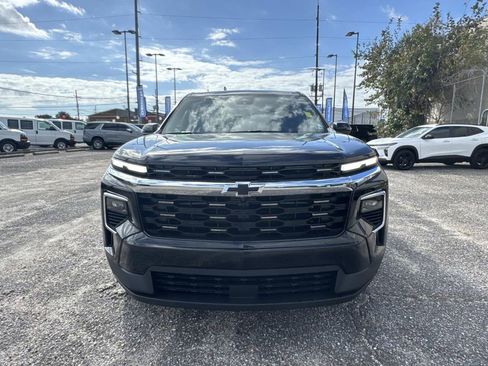 New 2026 Chevrolet Traverse LT w/ Driver Confidence Package image 2