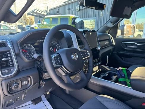 New 2026 RAM 1500 Big Horn AWD/4WD image 18
