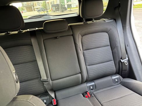 Used 2025 Chevrolet Equinox LT FWD image 32