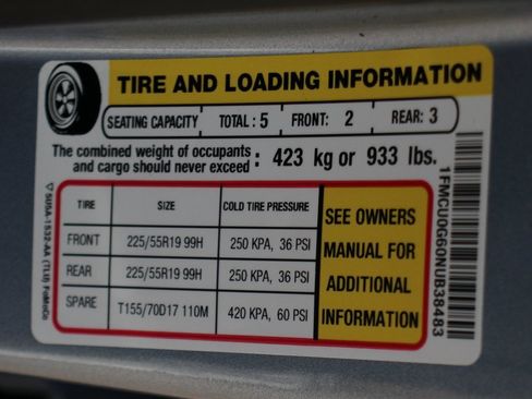 Used 2022 Ford Escape SE w/ SE Sport Appearance Package image 47