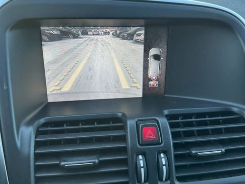 Used 2014 Volvo XC60 T6 image 23