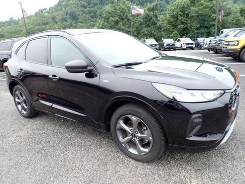 Used 2023 Ford Escape ST-Line w/ Tech Pack #1 AWD/4WD image 11