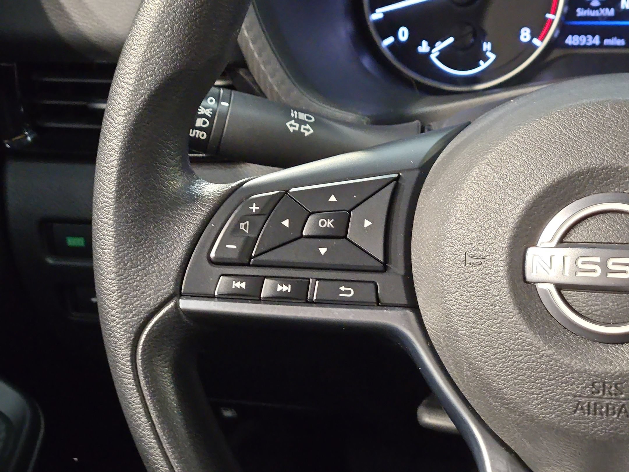 Used 2024 Nissan Sentra SV FWD image 26