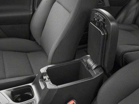 Used 2018 Toyota RAV4 LE w/ All Weather Liner Package AWD/4WD image 15