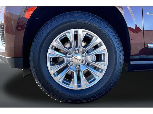 Used 2022 GMC Yukon XL Denali AWD/4WD image 27