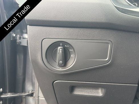 Used 2019 Volkswagen Tiguan S w/ Driver Assistance Package FWD image 25
