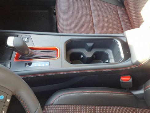 New 2026 Nissan Kicks SR image 16