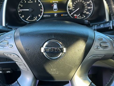 Used 2018 Nissan Murano SL w/ Moonroof Package image 11