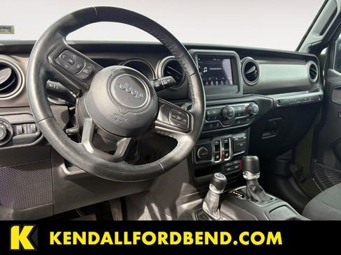 Used 2021 Jeep Wrangler Sport S image 10