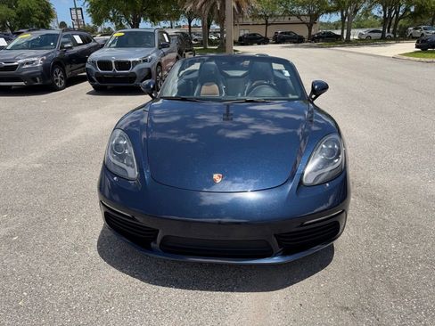 Used 2018 Porsche 718 Boxster RWD image 14