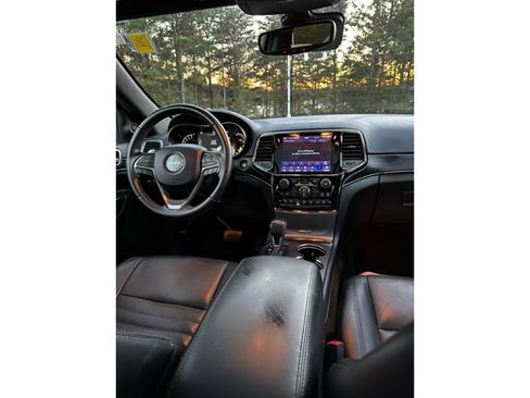 Used 2020 Jeep Grand Cherokee Limited X image 17