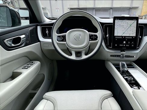 New 2026 Volvo XC60 T8 Ultra w/ Protection Package Premier image 15