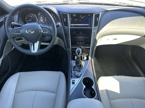 Used 2024 INFINITI Q50 Sensory image 18