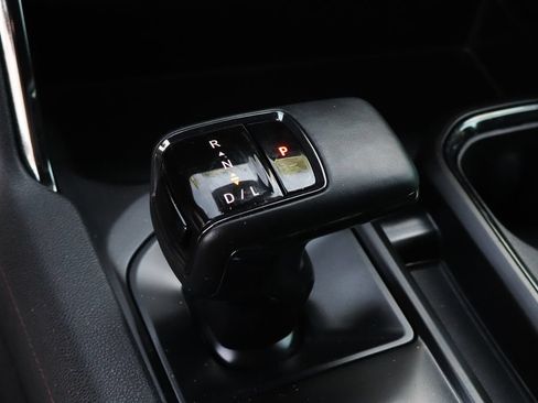 Used 2023 GMC Sierra 1500 AT4 w/ Technology Package AWD/4WD image 42