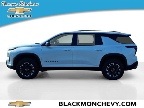 Used 2024 Chevrolet Traverse Z71 w/ Enhanced Driving Package AWD/4WD image 5