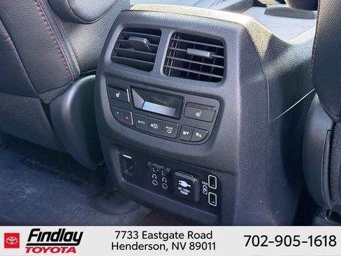 Used 2022 Honda Pilot Black Edition image 14