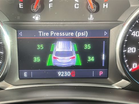 Used 2022 Chevrolet Equinox Premier AWD/4WD image 22