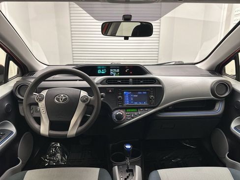 Used 2012 Toyota Prius C Three FWD image 17
