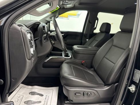 Used 2019 GMC Sierra 1500 SLT w/ SLT Premium Package image 17