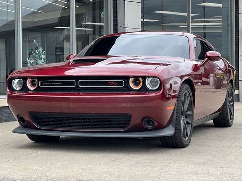 Used 2023 Dodge Challenger R/T image 13