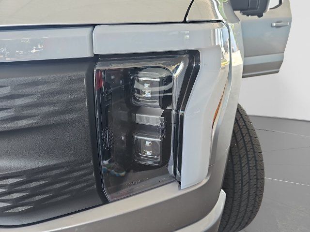 Used 2024 Ford F150 Lightning Flash AWD/4WD image 37