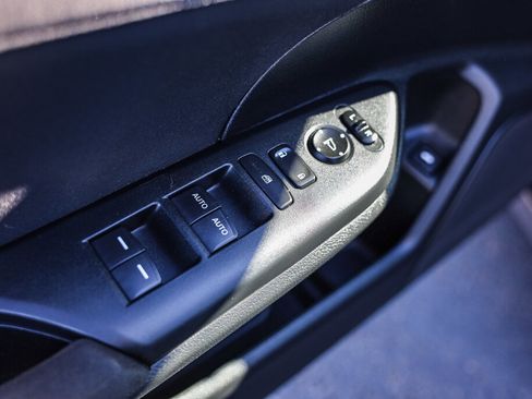 Used 2018 Honda Civic EX image 10