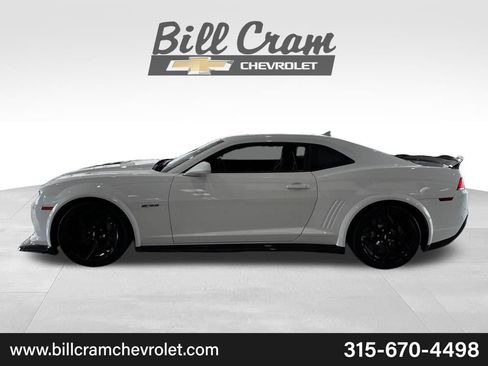 Used 2014 Chevrolet Camaro Z/28 RWD image 34