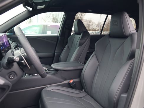 Certified 2026 Lexus TX 500h 500h F SPORT Performance Premi image 34