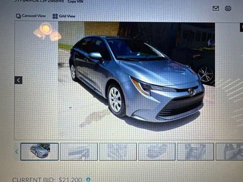 Used 2025 Toyota Corolla LE FWD image 8