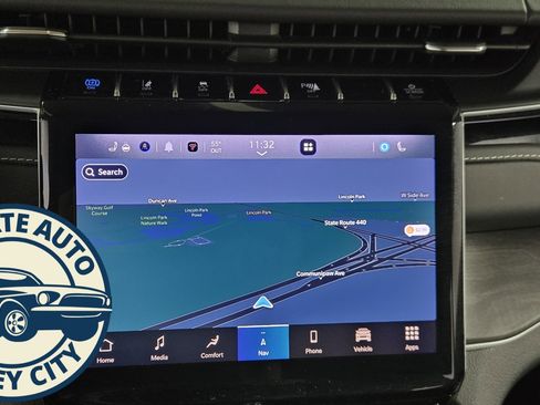 Used 2022 Jeep Grand Cherokee Limited 4xe image 14