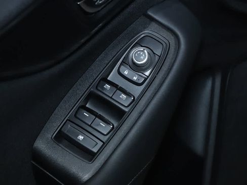 Used 2023 Subaru Outback Premium image 17