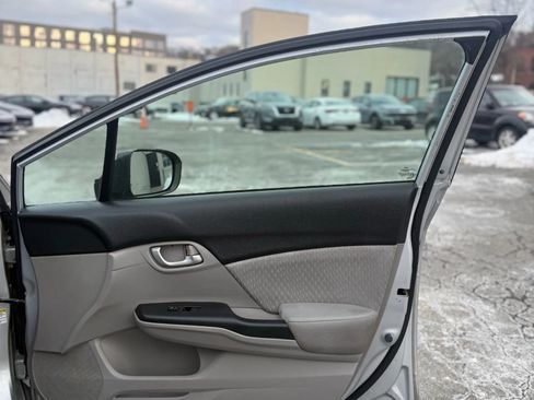 Used 2014 Honda Civic LX image 32