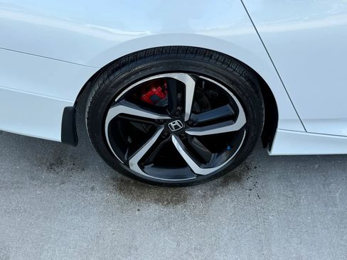 Used 2021 Honda Accord Sport image 45