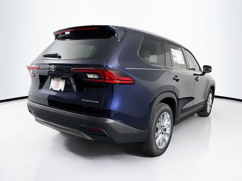 New 2026 Toyota Grand Highlander AWD image 9