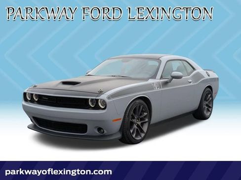 Used 2022 Dodge Challenger R/T w/ T/A Package image 1