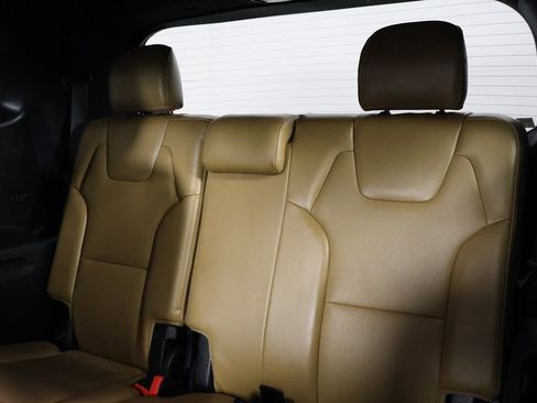 Used 2021 Kia Telluride SX w/ Towing Package image 12