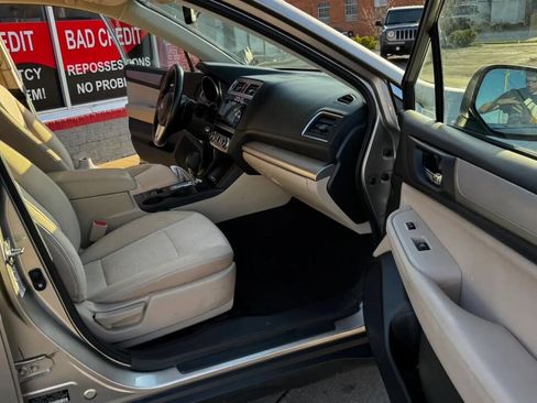 Used 2015 Subaru Outback 2.5i Premium image 14