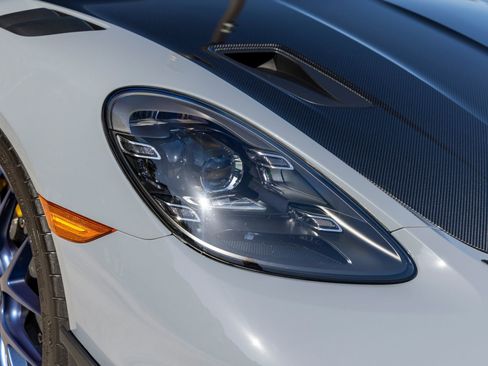 Certified 2025 Porsche 718 Cayman GT4 RS RWD image 16