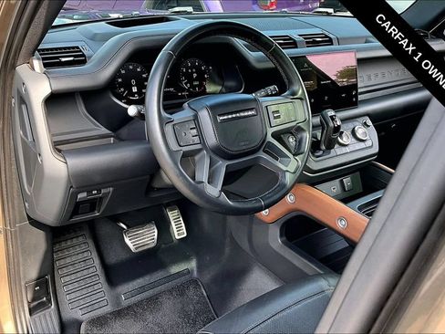 Used 2023 Land Rover Defender 130 X AWD/4WD image 5