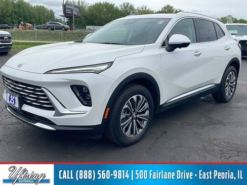 Used 2025 Buick Envision Preferred AWD/4WD image 1