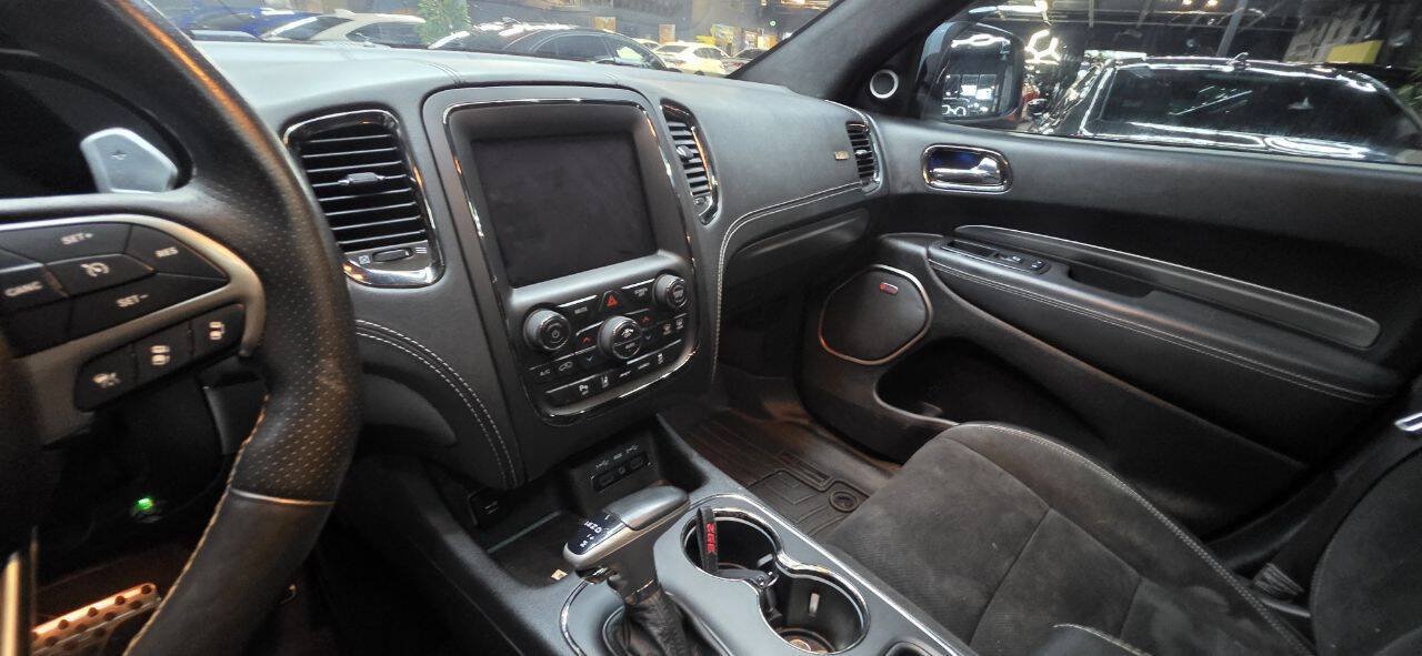 Used 2018 Dodge Durango SRT w/ SRT Interior Appearance Group AWD/4WD image 21