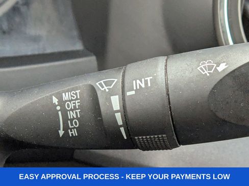 Used 2019 Toyota Tacoma TRD Off-Road image 34