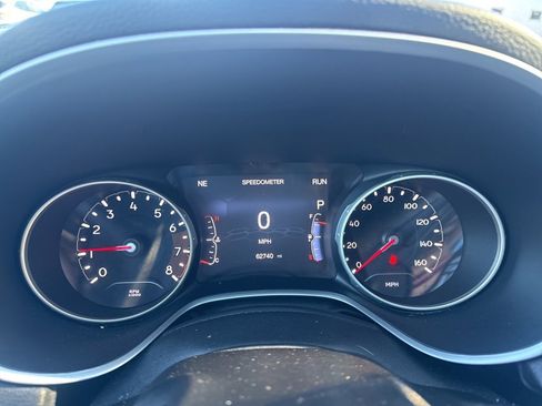 Used 2018 Jeep Compass Limited image 7