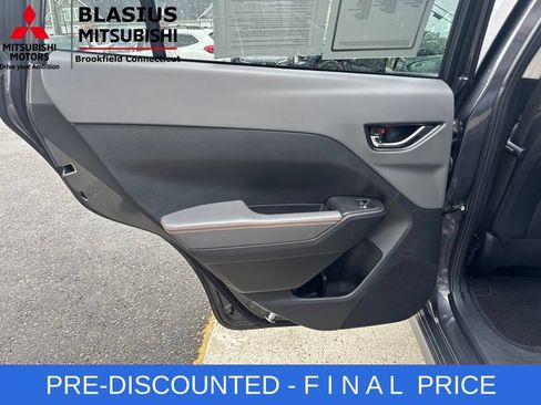 Used 2024 Subaru Crosstrek 2.5i Limited AWD/4WD image 36