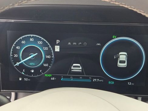 New 2026 Hyundai Elantra Sport FWD image 13