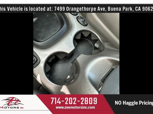 Used 2006 Toyota Sequoia Limited RWD image 30