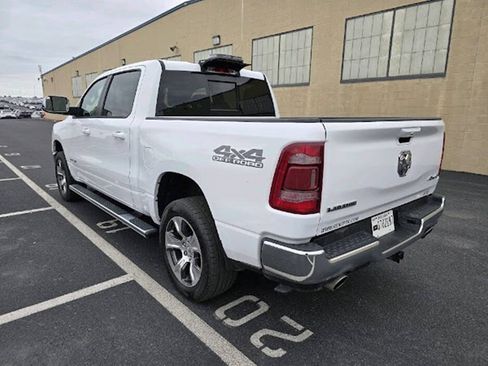 Used 2024 RAM 1500 Laramie AWD/4WD image 3