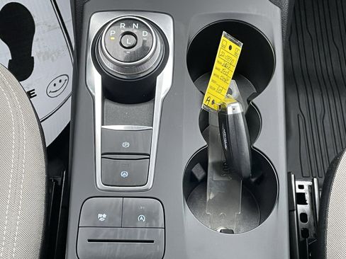 Used 2022 Ford Escape SE w/ Convenience Package image 24